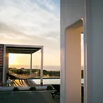 Zafira * Karterados (Santorini)